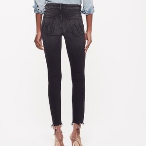 MOTHER Denim High Waisted Looker Ankle Fray